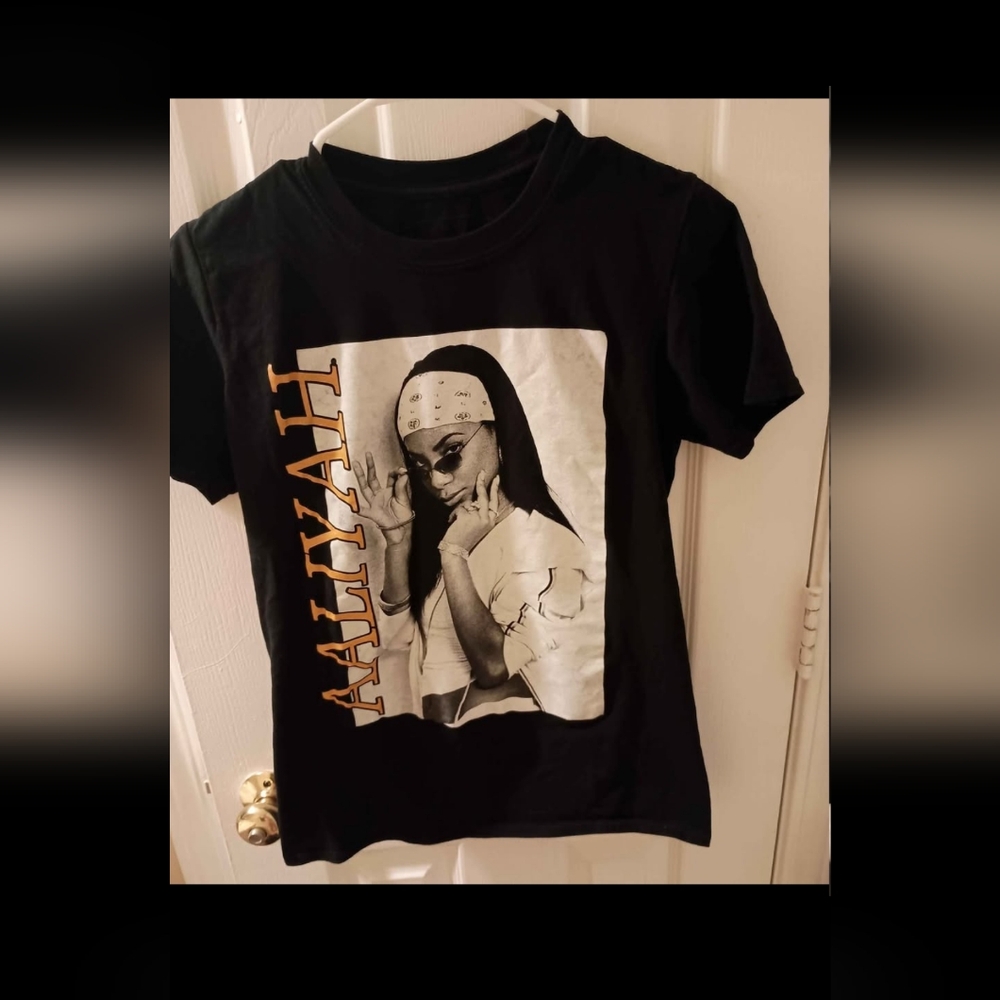 Authentic Aaliyah Graphic Band Tee